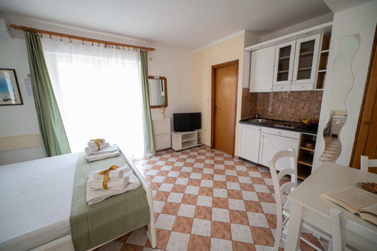 Apartmani Marin No1. Vodice Zewnętrze zdjęcie