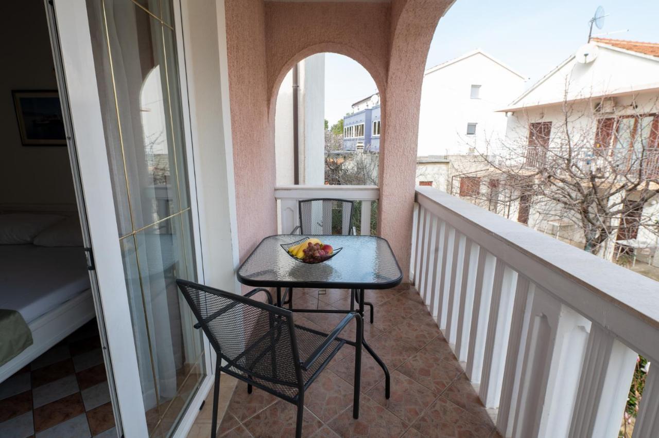 Apartmani Marin No1. Vodice Zewnętrze zdjęcie